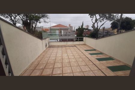 Casa à venda com 220m², 4 quartos e 4 vagas Casa à venda com 220m², 4 quartos e 4 vagasFoto 01