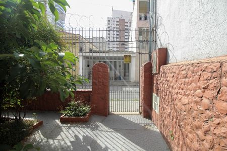 Casa à venda com 116m², 1 quarto e sem vaga Casa à venda com 116m², 1 quarto e sem vagaJardim e Fachada