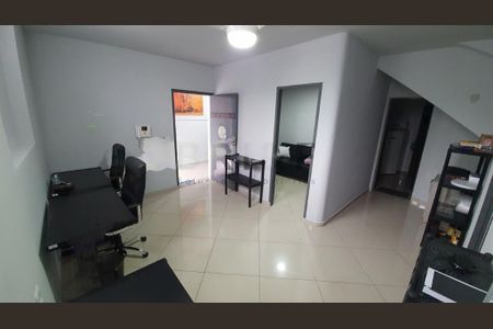 Casa para alugar com 5 quartos, 179m² em Vila Olímpia, São Paulo