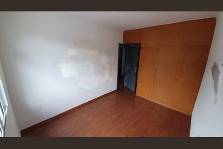 Casa para alugar com 179m², 5 quartos e 6 vagas
