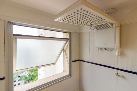 Apartamento para alugar com 157m², 2 quartos e 4 vagas Apartamento para alugar com 157m², 2 quartos e 4 vagasBanheiro da Suíte