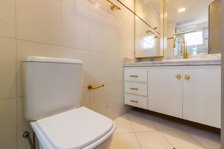 Banheiro da Suíte de apartamento à venda com 2 quartos, 157m² em Pinheiros, São Paulo