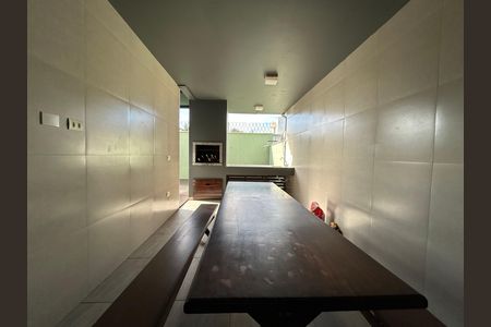 Casa de condomínio para alugar com 190m², 3 quartos e 3 vagas Casa de condomínio para alugar com 190m², 3 quartos e 3 vagasÁrea gourmet
