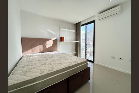 Casa de condomínio para alugar com 190m², 3 quartos e 3 vagas Casa de condomínio para alugar com 190m², 3 quartos e 3 vagasQuarto 3