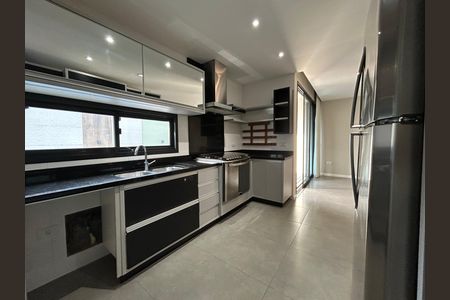 Casa de condomínio para alugar com 190m², 3 quartos e 3 vagas Casa de condomínio para alugar com 190m², 3 quartos e 3 vagasCozinha