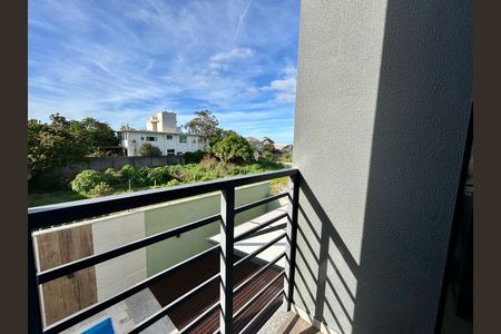 Casa de condomínio para alugar com 190m², 3 quartos e 3 vagas Casa de condomínio para alugar com 190m², 3 quartos e 3 vagasVaranda