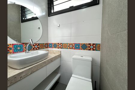 Casa de condomínio para alugar com 190m², 3 quartos e 3 vagas Casa de condomínio para alugar com 190m², 3 quartos e 3 vagasLavabo