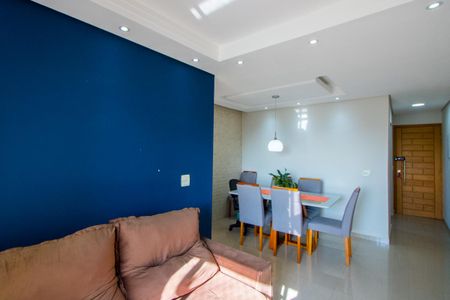 Apartamento à venda com 55m², 2 quartos e 1 vaga Apartamento à venda com 55m², 2 quartos e 1 vagaSala