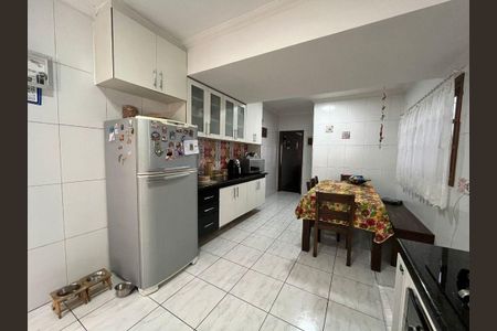 Casa à venda com 149m², 3 quartos e 3 vagas