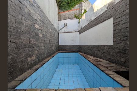 Casa à venda com 210m², 5 quartos e 4 vagas