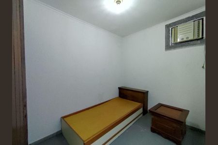 Casa à venda com 210m², 5 quartos e 4 vagas