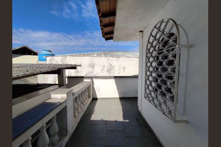 Casa à venda com 210m², 5 quartos e 4 vagas