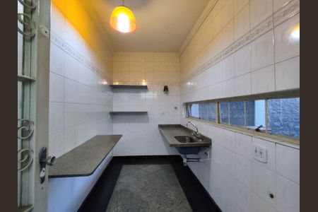 Casa à venda com 210m², 5 quartos e 4 vagas