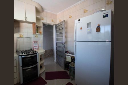 Casa à venda com 5 quartos, 200m² em Jardim Olympia, São Paulo