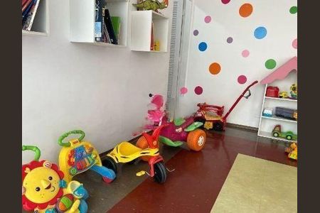 Apartamento à venda com 3 quartos, 96m² em Moema, São Paulo
