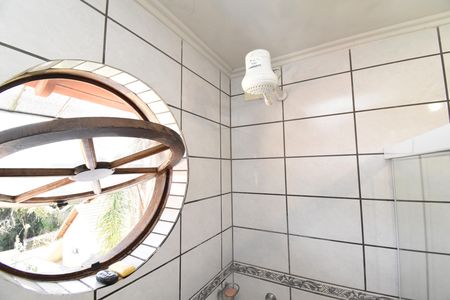 Casa à venda com 242m², 3 quartos e 2 vagasBanheiro 2