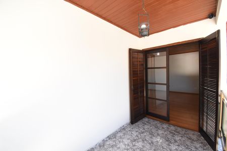 Casa à venda com 242m², 3 quartos e 2 vagasSacada da Suíte