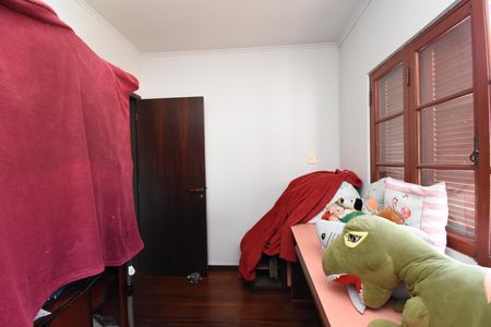 Casa à venda com 242m², 3 quartos e 2 vagasEscritório