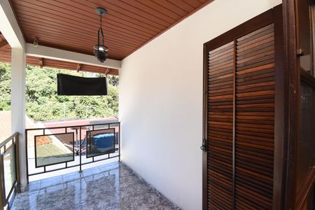 Casa à venda com 242m², 3 quartos e 2 vagasSacada da Suíte