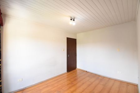 Casa à venda com 242m², 3 quartos e 2 vagasQuarto 3