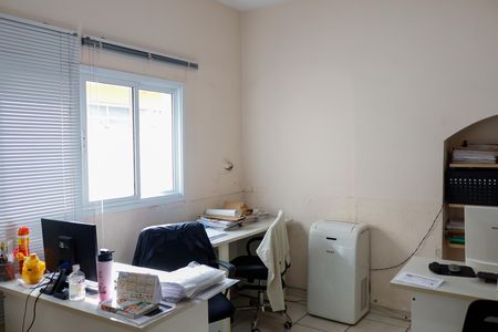 Sala de casa para alugar com 3 quartos, 190m² em Jardim das Flores, Osasco