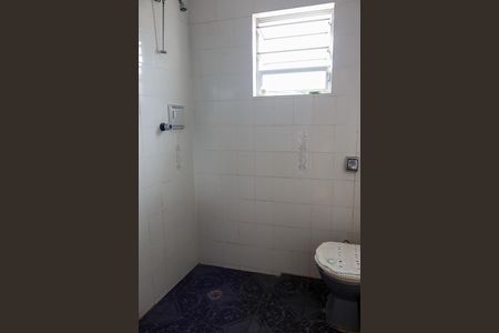 Casa para alugar com 190m², 3 quartos e 1 vaga Casa para alugar com 190m², 3 quartos e 1 vagaBanheiro da Suíte