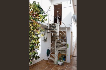 Casa para alugar com 190m², 3 quartos e 1 vaga Casa para alugar com 190m², 3 quartos e 1 vagaQuintal