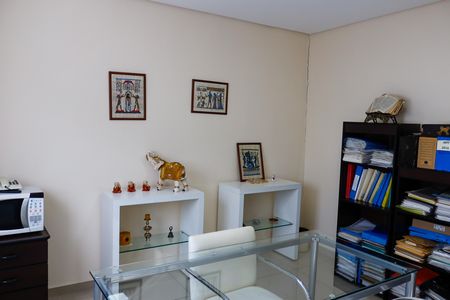 Casa para alugar com 190m², 3 quartos e 1 vaga Casa para alugar com 190m², 3 quartos e 1 vagaQuarto 2