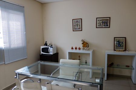 Casa para alugar com 190m², 3 quartos e 1 vaga Casa para alugar com 190m², 3 quartos e 1 vagaQuarto 2