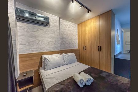 Studio à venda com 34m², 1 quarto e sem vaga
