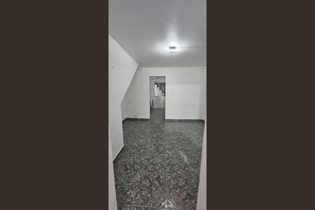 Sala de casa para alugar com 1 quarto, 80m² em Conjunto Residencial Sitio Oratorio, São Paulo