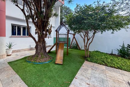 Apartamento à venda com 200m², 3 quartos e 2 vagas