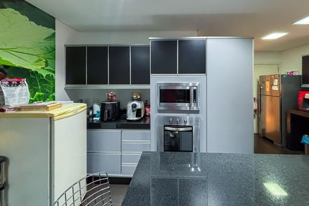 Apartamento à venda com 200m², 3 quartos e 2 vagas