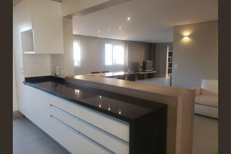 Apartamento à venda com 219m², 5 quartos e 2 vagas