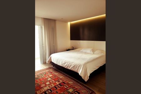 Apartamento à venda com 219m², 5 quartos e 2 vagas