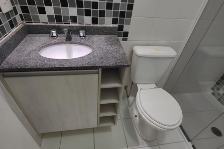 Apartamento para alugar com 69m², 2 quartos e 2 vagasBanheiro