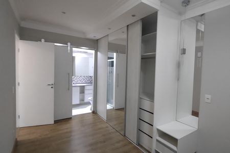 Apartamento para alugar com 69m², 2 quartos e 2 vagasSuíte