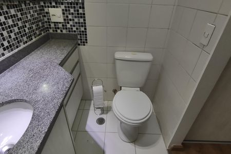 Apartamento para alugar com 69m², 2 quartos e 2 vagasBanheiro da Suíte