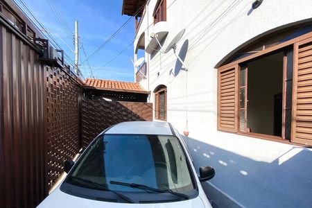 Casa à venda com 545m², 5 quartos e 4 vagas Casa à venda com 545m², 5 quartos e 4 vagasCasa 2 - Garagem