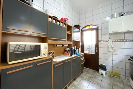 Casa à venda com 545m², 5 quartos e 4 vagas Casa à venda com 545m², 5 quartos e 4 vagasCasa 2 - Cozinha