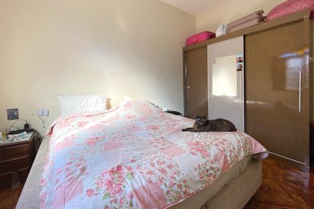 Casa à venda com 545m², 5 quartos e 4 vagas Casa à venda com 545m², 5 quartos e 4 vagasCasa 2 - Quarto 1