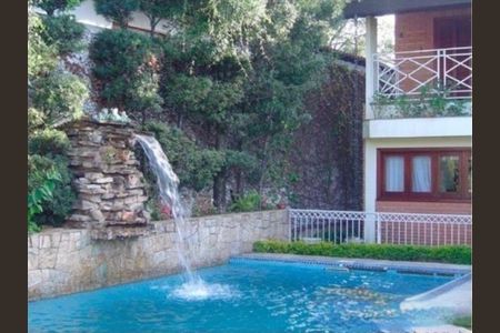 Casa à venda com 509m², 4 quartos e 4 vagas