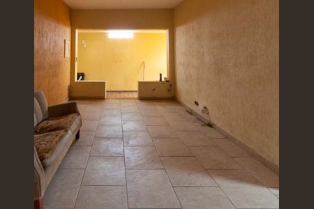 Casa à venda com 3 quartos, 140m² em Vila Gomes, São Paulo