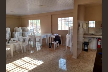 Apartamento à venda com 3 quartos, 60m² em Vitoria, Belo Horizonte
