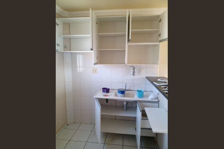Apartamento à venda com 3 quartos, 60m² em Vitoria, Belo Horizonte