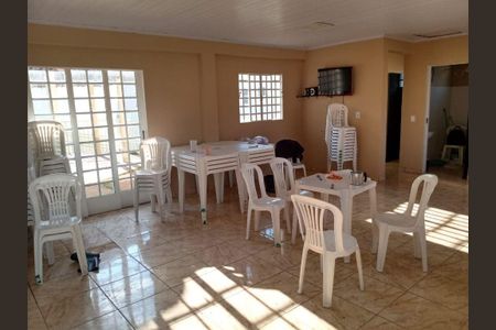 Apartamento à venda com 3 quartos, 60m² em Vitoria, Belo Horizonte