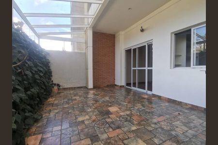 Apartamento à venda com 87m², 3 quartos e 2 vagas Apartamento à venda com 87m², 3 quartos e 2 vagasFoto 02