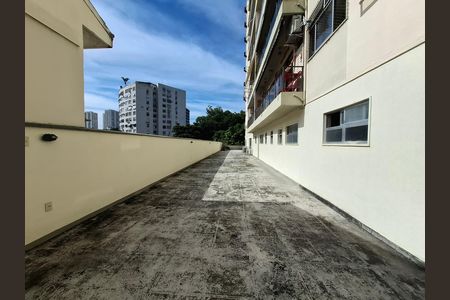 Apartamento à venda com 67m², 2 quartos e 1 vaga Apartamento à venda com 67m², 2 quartos e 1 vagaÁrea comum- Playground