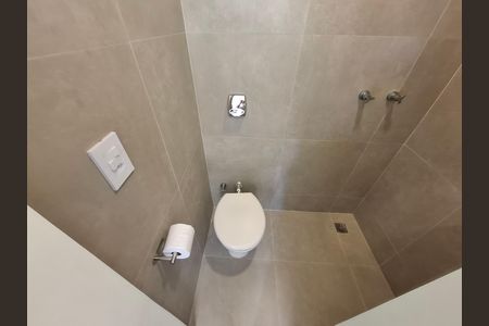 Apartamento à venda com 67m², 2 quartos e 1 vaga Apartamento à venda com 67m², 2 quartos e 1 vagaBanheiro do quarto 2