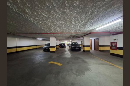 Apartamento à venda com 67m², 2 quartos e 1 vaga Apartamento à venda com 67m², 2 quartos e 1 vagaGaragem